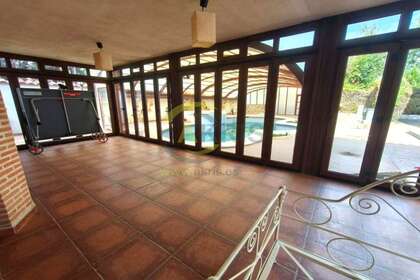 Дом Продажа в Villanueva de la Cañada, Madrid. 