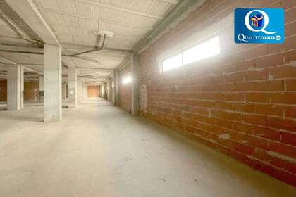 Commercial premise in Derramador (elche) (pda), Alicante. 