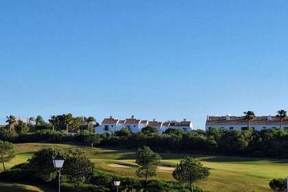 Таунхаус Продажа в San Roque, Cádiz. 