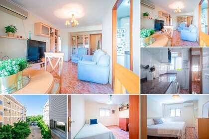 Flat for sale in Sevilla. 