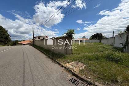 Residential land for sale in Valdefresno, León. 