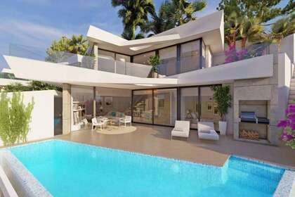 House for sale in Benitachell/Poble Nou de Benitatxell (el), Alicante. 