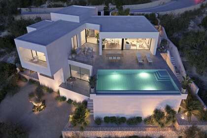 Huizen verkoop in Cumbre del sol, Alicante. 