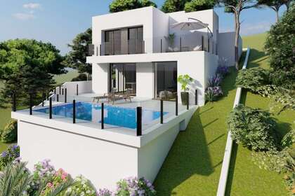 House for sale in Benitachell/Poble Nou de Benitatxell (el), Alicante. 