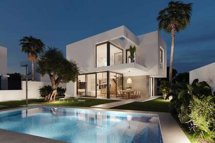 Huizen verkoop in Finestrat, Alicante. 