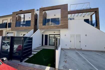 Maison de ville vendre en San Pedro del Pinatar, Murcia. 