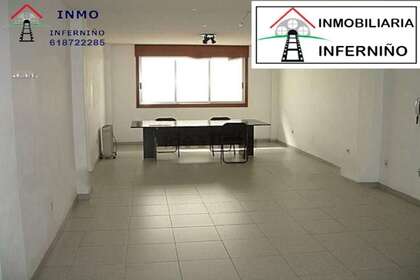Office in Ferrol, La Coruña (A Coruña). 