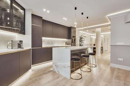 Apartment zu verkaufen in Madrid. 