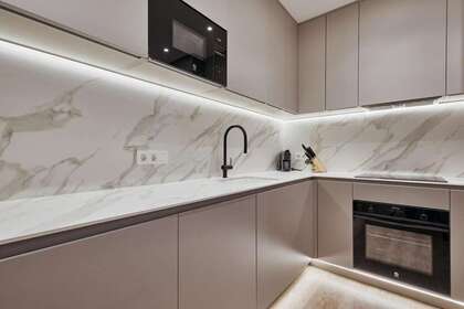 Apartment zu verkaufen in Madrid. 