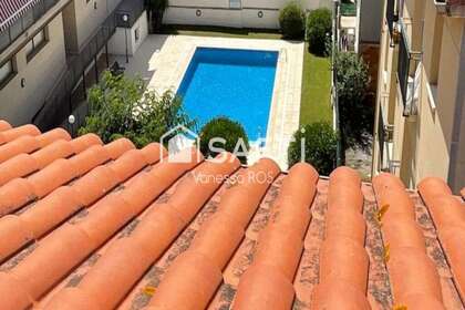 Casa a due piani vendita in Calella, Barcelona. 