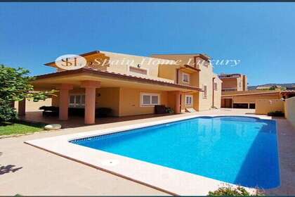 Huse til salg i Benidorm, Alicante. 