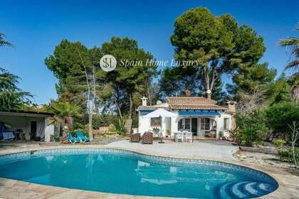 Huse til salg i Moraira, Alicante. 