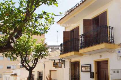 Klynge huse til salg i Calpe/Calp, Alicante. 