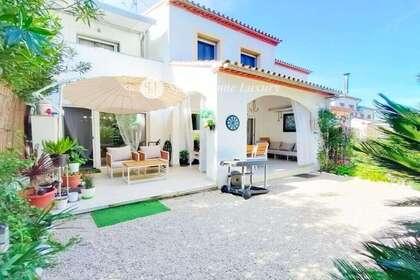 Klynge huse til salg i Pedreguer, Alicante. 