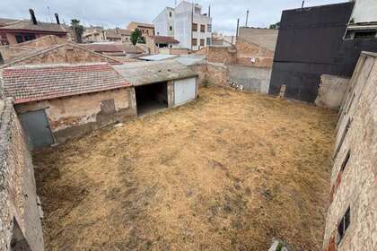 Beboelse jord til salg i Pinoso, Alicante. 