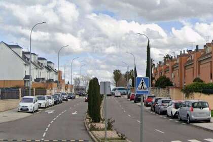 Klynge huse til salg i Parla, Madrid. 