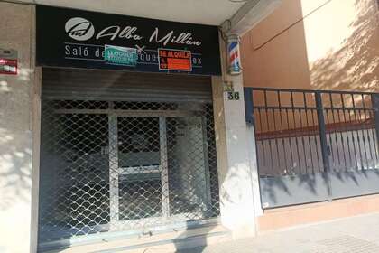 商业物业 进入 Tarragona. 
