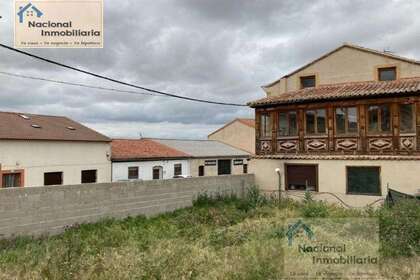 城市积 出售 进入 Cantimpalos, Segovia. 