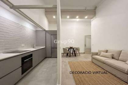 平 出售 进入 Lleida, Lérida (Lleida). 