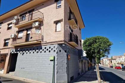 商业物业 进入 Bargas, Toledo. 