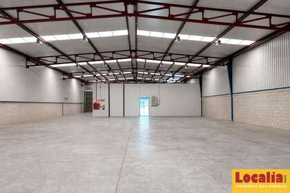 Warehouse in Cartes, Cantabria. 