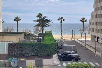 Апартаменты Продажа в Canyelles Almadraba (Roses), Girona. 