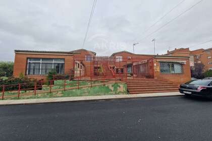 Коммерческое помещение Продажа в Bargas, Toledo. 