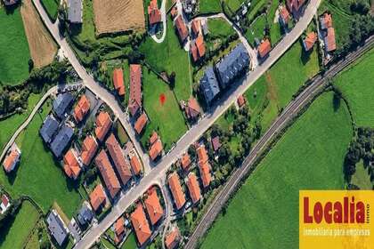 Percelen/boerderijen verkoop in Piélagos, Cantabria. 