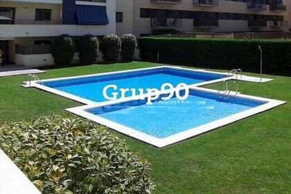 Апартаменты Продажа в Alcoletge, Lérida (Lleida). 