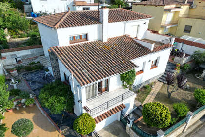 Flat for sale in Canyelles Almadraba (Roses), Girona. 