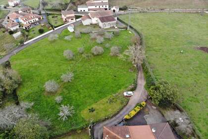 Enredo em Villaviciosa, Asturias. 