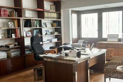 Office in Palmas de Gran Canaria, Las, Las Palmas, Gran Canaria. 