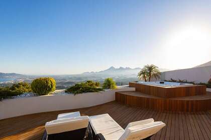 Casa en Altea, Alicante. 