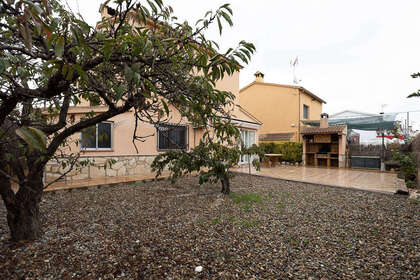 Flat for sale in Barcelona. 