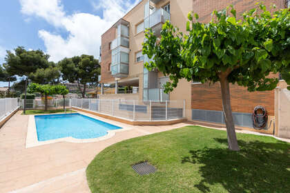 House for sale in Tarragona. 