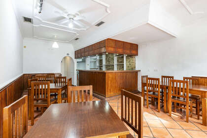 Commercial premise for sale in Málaga. 