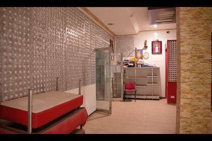 Commercial premise for sale in Málaga. 