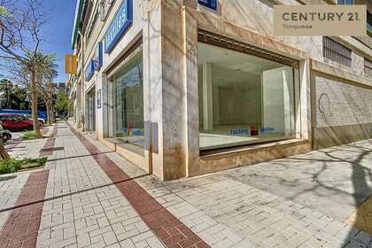Commercial premise for sale in Málaga. 
