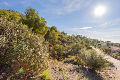 House for sale in Valencia. 