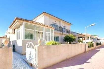 Flat for sale in Torrevieja, Alicante. 