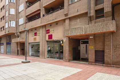 Local comercial en Lleida, Lérida (Lleida). 