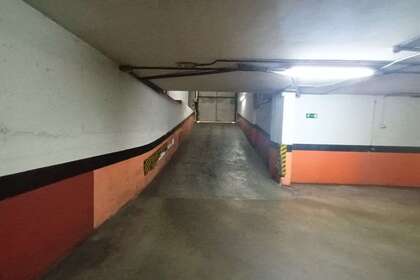 Parking space for sale in Madrid. 