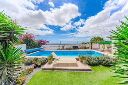 House for sale in El Salto, Granadilla de Abona, Santa Cruz de Tenerife, Tenerife. 