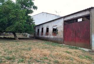 Percelen/boerderijen verkoop in Galaroza, Huelva. 