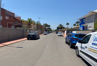 Stedelijke terreinen verkoop in Nucleo Urbano, Rafelbunyol, Valencia. 