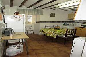 House for sale in Convento, Valdepeñas, Ciudad Real. 