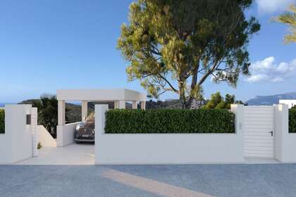 Chalet for sale in Cumbre del sol, Alicante. 