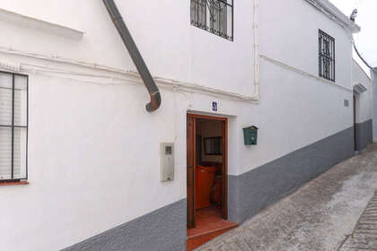 Huse til salg i Tolox, Málaga. 