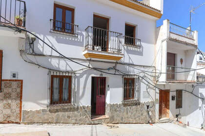 Huse til salg i Guaro, Málaga. 