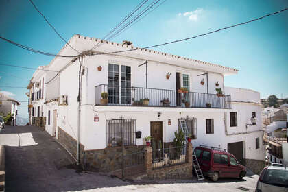 Klynge huse til salg i Guaro, Málaga. 